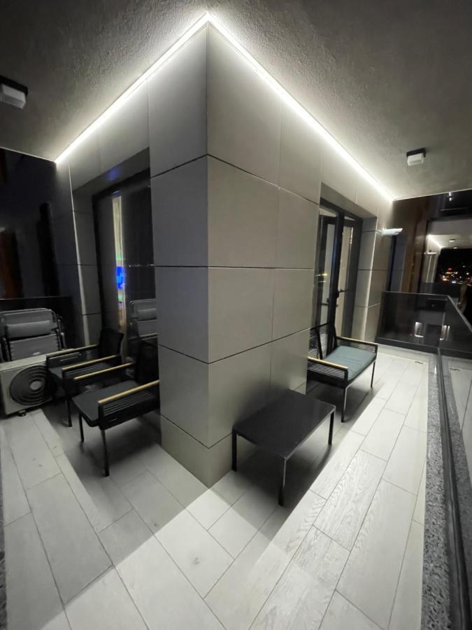 Studio303 By Allegio: Mamaia'S Seaside Luxury Near Finest Clubs & Beaches 외부 사진