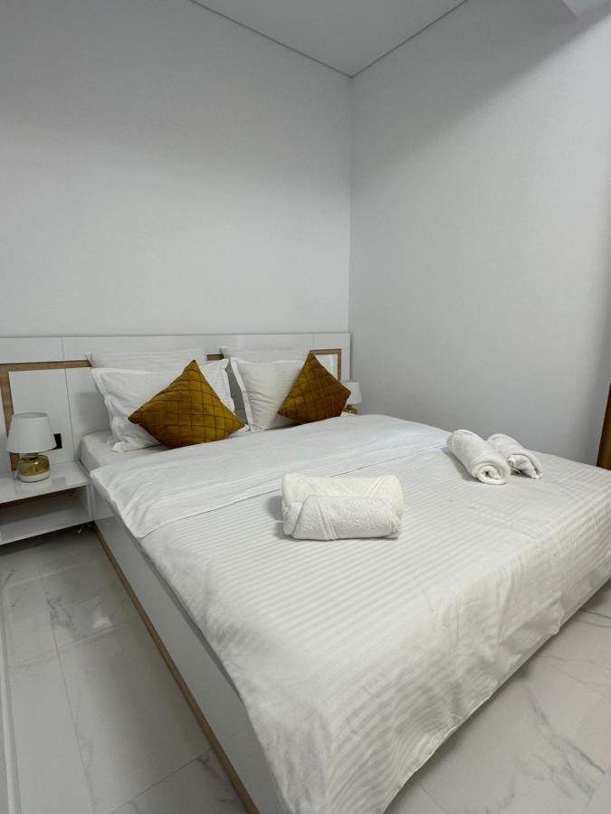 Studio303 By Allegio: Mamaia'S Seaside Luxury Near Finest Clubs & Beaches 외부 사진